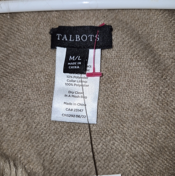 Talbots Fur Collar Ruana Cape Sz M/L NWT - Picture 6 of 10